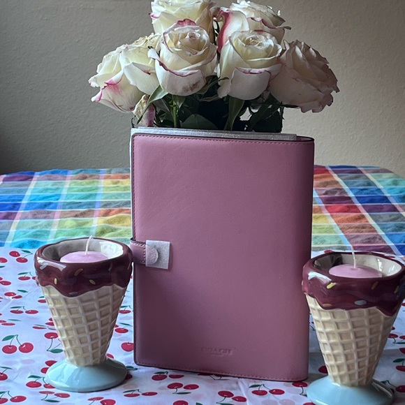 🍨🍒🍨 COACH NOTEBOOK WITH BOARDWALK GRAPHIC 🍨🍒🍨 NWT 🍨🍒🍨 - Picture 13 of 16